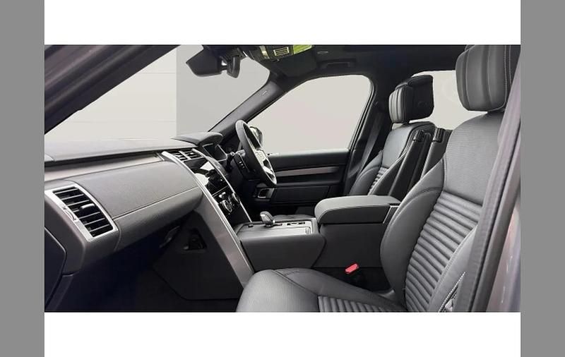 New Land Rover Discovery 5 HSE Dynamic 344 HP (253 kW) 2025 Other SUV