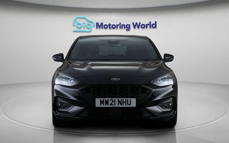 Used Ford Focus ST-Line 120 HP (88 kW) 2021 Black Hatchback