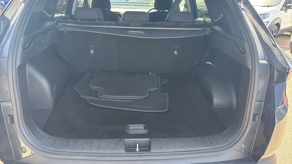 Used Hyundai Tucson SE 150 HP (110 kW) 2023 Grey SUV