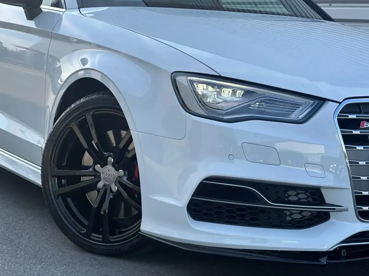 Usado Audi A3 310 HP (228 kW) 2016 Whute Sedan