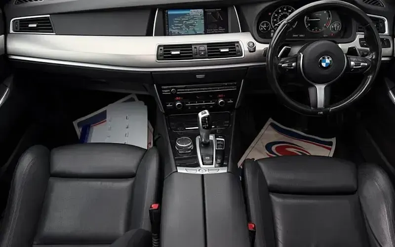 Used BMW 520 M Sport 184 HP (135 kW) 2015 Black Hatchback
