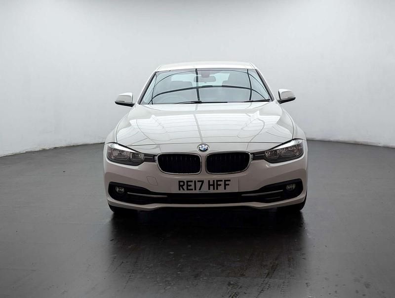 Begagnad BMW 320 Sport Line 2017 Vit Sedan