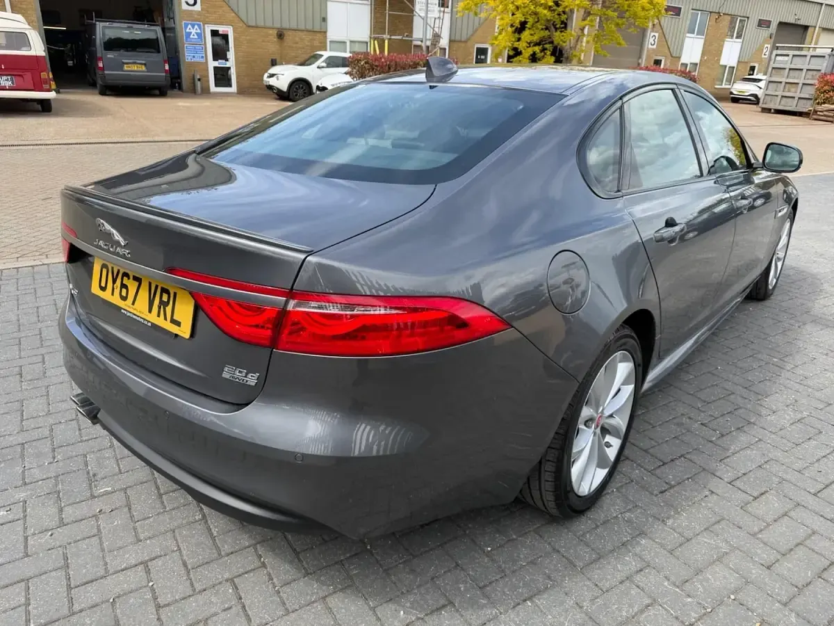 Used Jaguar XF R-Sport 180 HP (132 kW) 2017 Grey Sedan