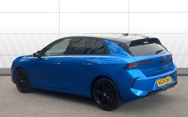 Used Vauxhall Astra 131 HP (96 kW) 2025 Hatchback