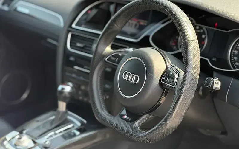 Used Audi RS4 Advanced 450 HP (330 kW) 2013 White Estate
