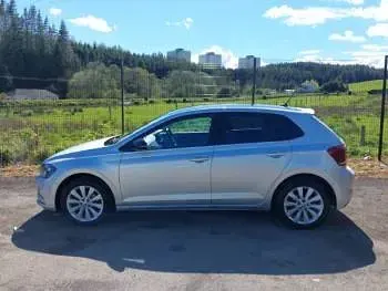 Usado VW Polo SEL 115 HP (84 kW) 2019 Prateado Citadino