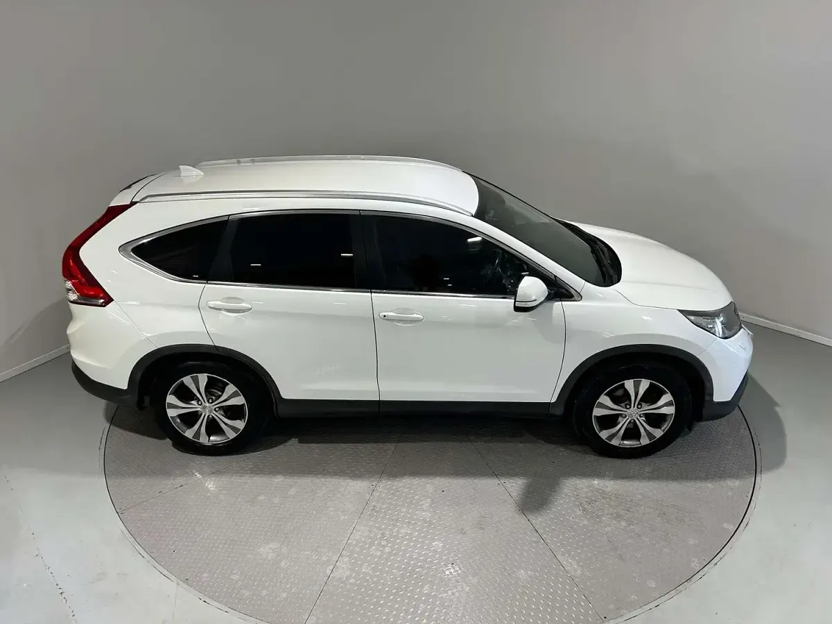 Used Honda CR-V SR 150 HP (110 kW) 2014 White SUV
