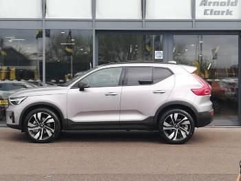 Used Volvo XC40 Ultra 163 HP (119 kW) 2025 Silver SUV