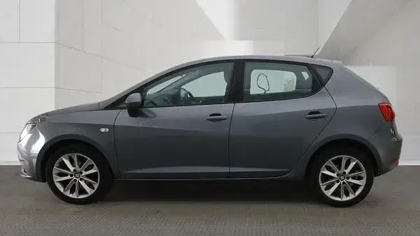 Used Seat Ibiza SE Technology 90 HP (66 kW) 2016 Grey Hatchback