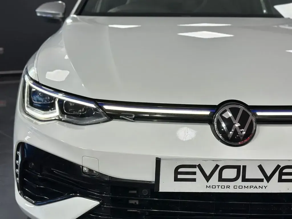 Used VW Golf VII R 2021 White Hatchback
