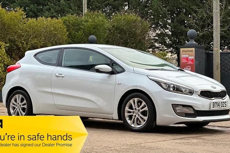 White Used 2014 Kia ProCeed Hatchback | £2,890 (Fair price) - Image 1/1