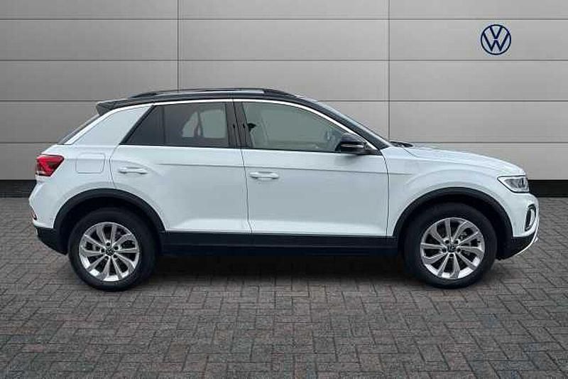 Used VW T-Roc Match 115 HP (84 kW) 2025 White SUV