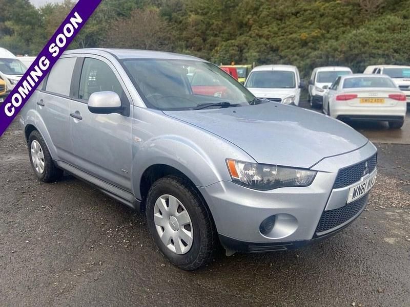 Used Mitsubishi Outlander 175 HP (128 kW) 2011 Silver SUV