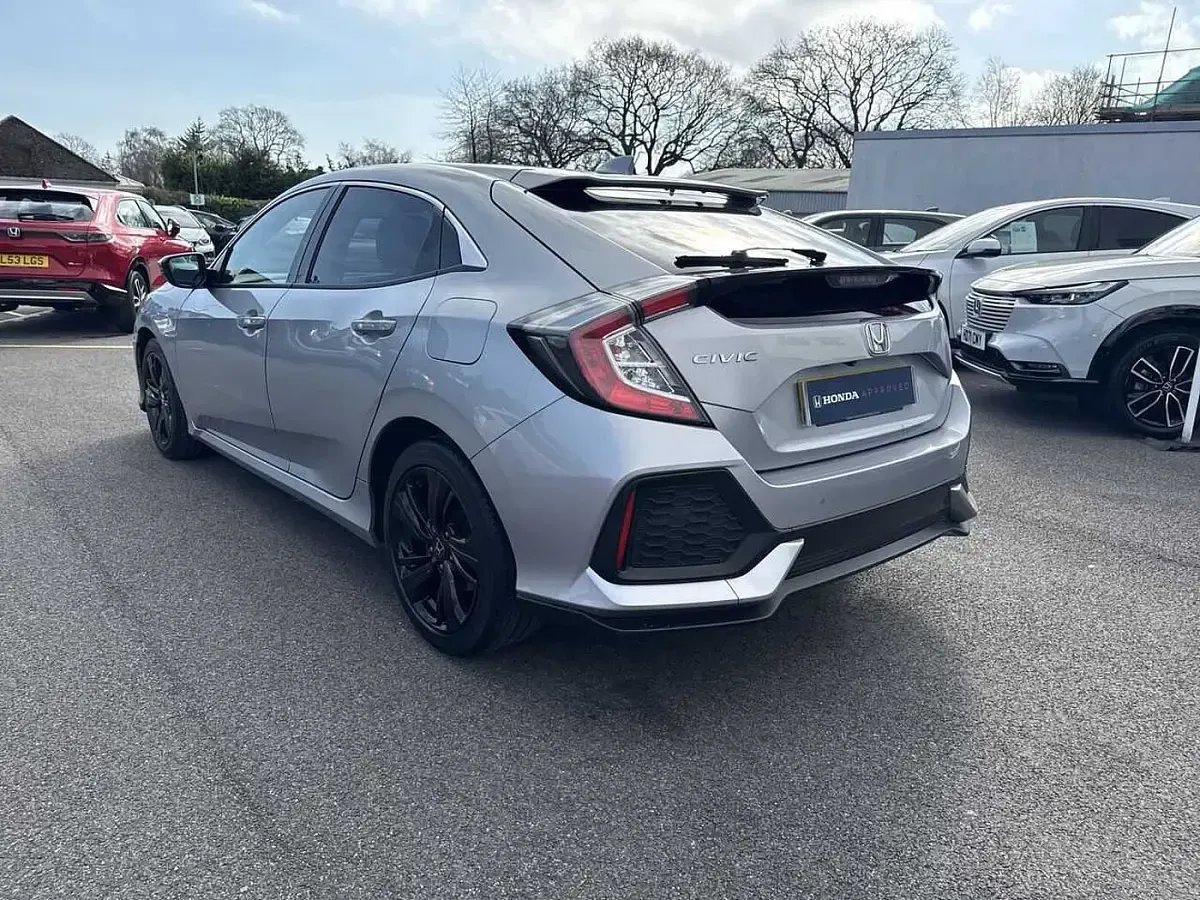 Used Honda Civic EX 126 HP (92 kW) 2020 Silver
