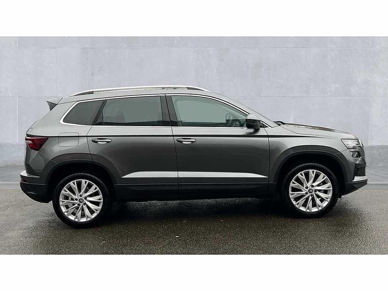 New Skoda Karoq SE L 147 HP (108 kW) 2025 Graphite grey metallic SUV