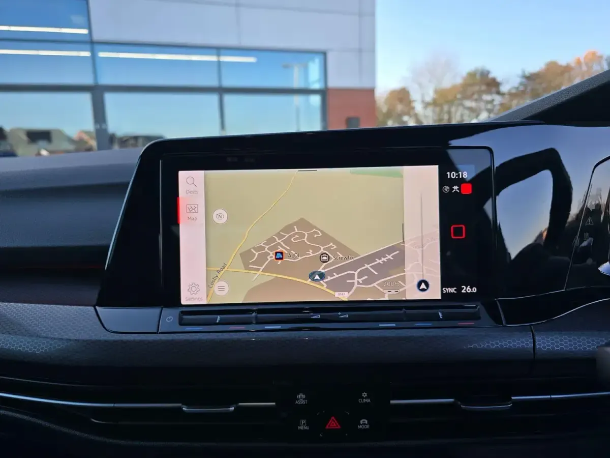 Begagnad VW Golf VIII GTD 2022 Grå Halvkombi