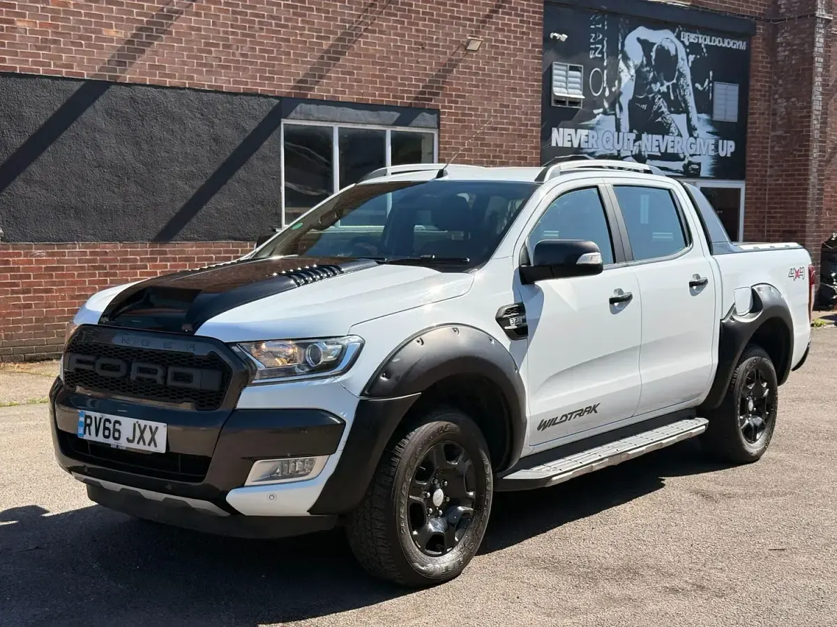 Used Ford Ranger Wildtrack 200 HP (147 kW) 2016 White Pickup