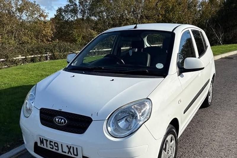 White Used 2009 Kia Picanto Hatchback | £1,995 (Good price) - Image 1/1