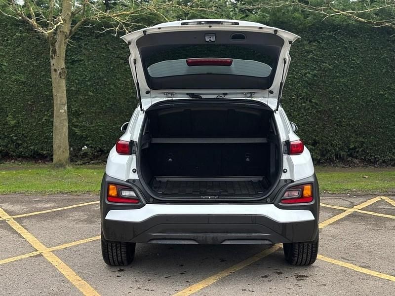 Used Hyundai Kona Edition 120 HP (88 kW) 2019 White SUV