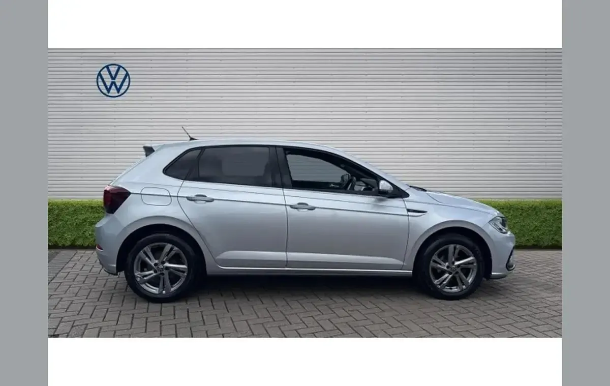 Used VW Polo R-line 95 HP (69 kW) 2022 Silver Hatchback