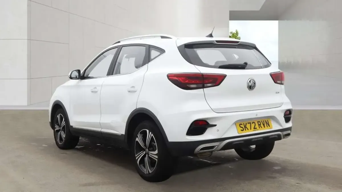 Used MG ZS Excite 106 HP (77 kW) 2023 White SUV