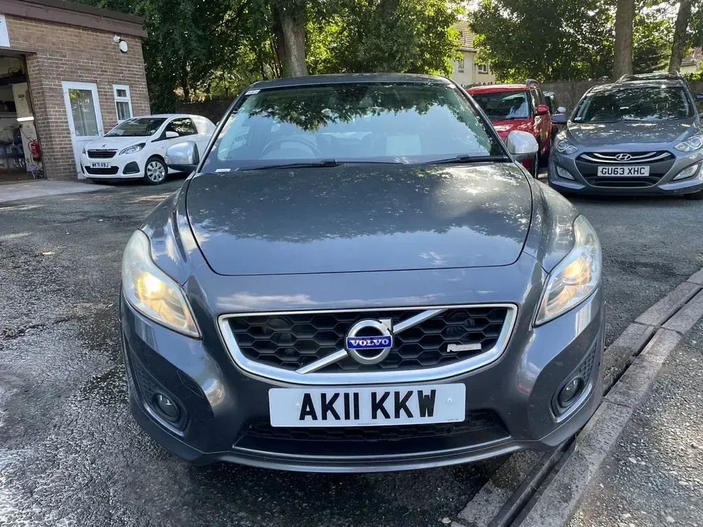 Used Volvo C30 R-Design 177 HP (130 kW) 2011 Grey Hatchback
