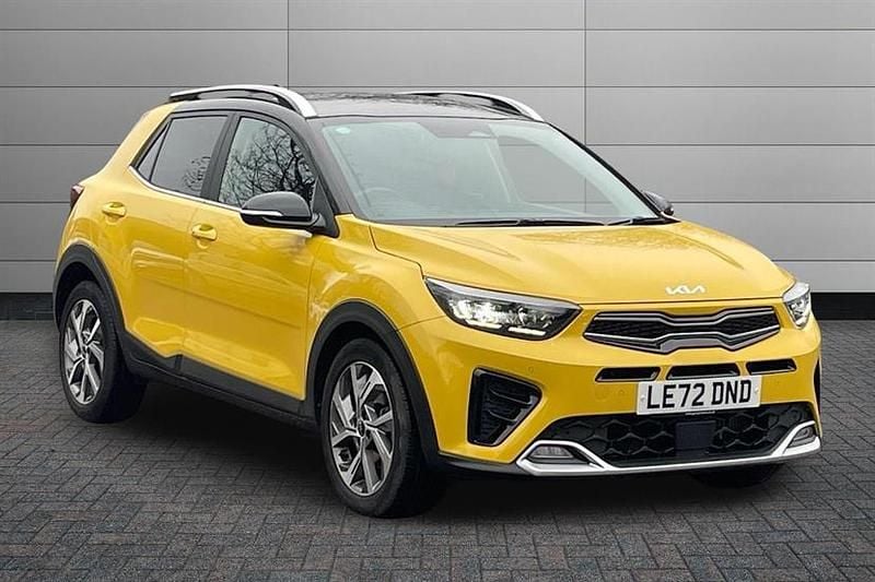 Used Kia Stonic GT-Line S 118 HP (86 kW) 2023 Zest yellow with black roof SUV