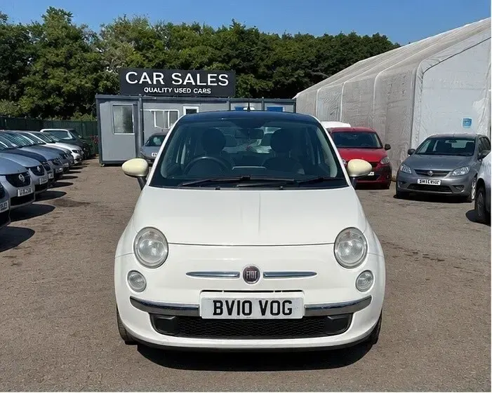 Used Fiat 500 Pop 69 HP (50 kW) 2010 White Hatchback