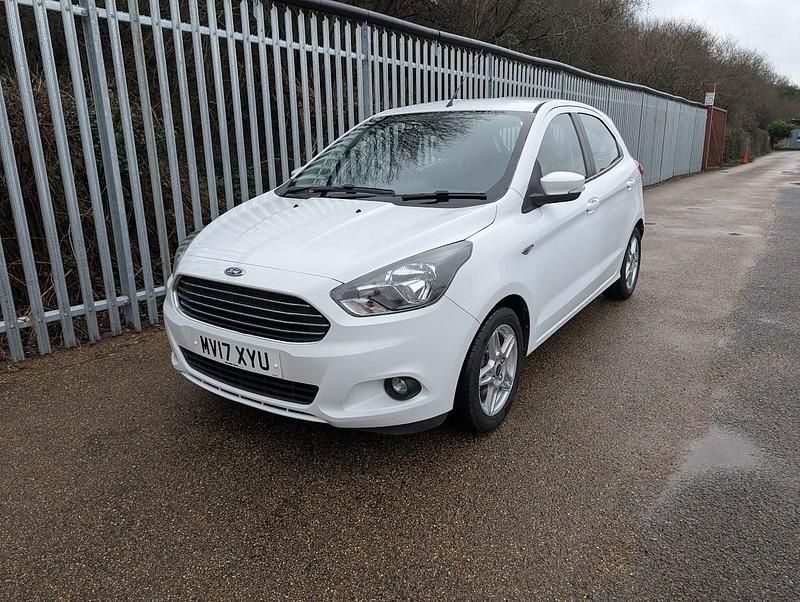 Used Ford Ka Plus Zetec 2017 White Hatchback