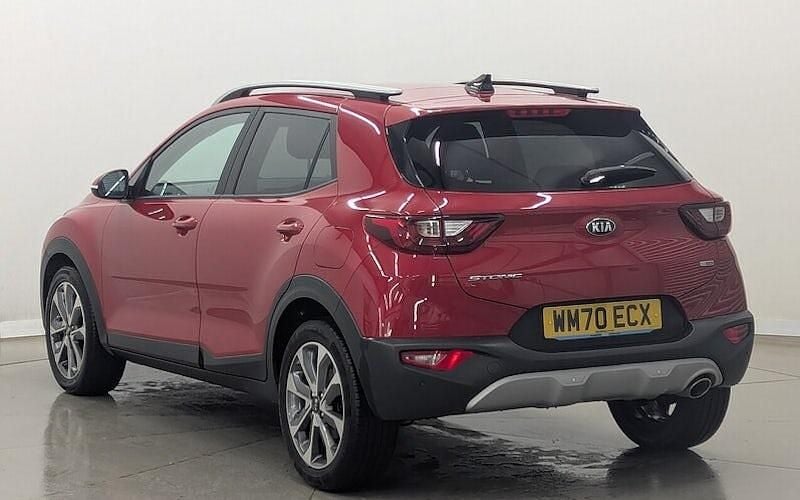 Used Kia Stonic 120 HP (88 kW) 2020 Red SUV