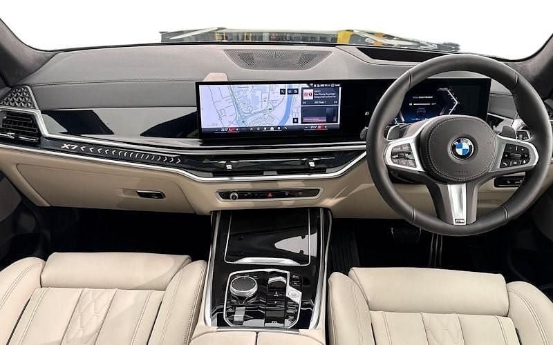 New BMW X7 M Sport 381 HP (280 kW) 2026 SUV