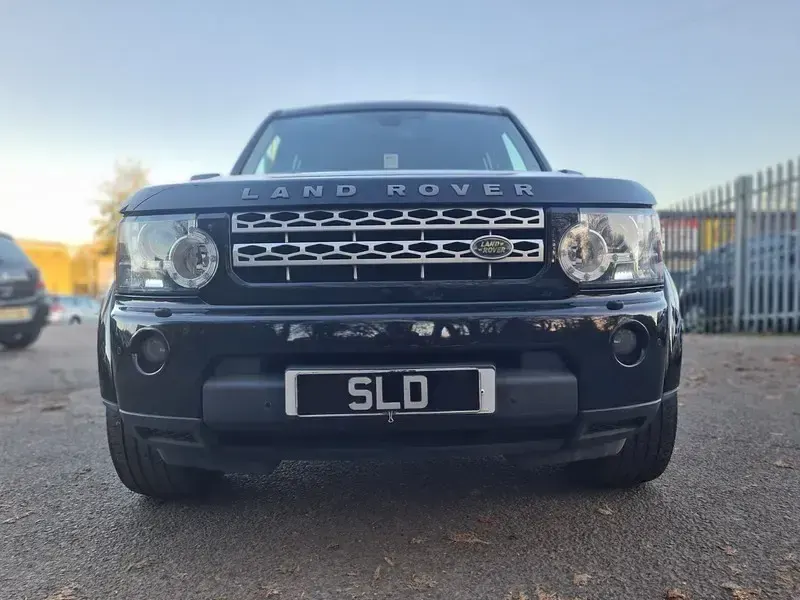 Used Land Rover Discovery HSE 245 HP (180 kW) 2010 Black SUV