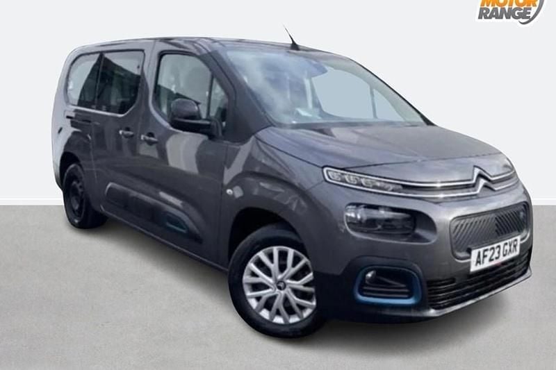 Usado Citroën e-Berlingo Feel 100 kW (136 HP) 2023 Monovolume