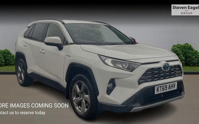 Used 2025 Toyota RAV4 Design Estate | £22,800 - Image 1/4