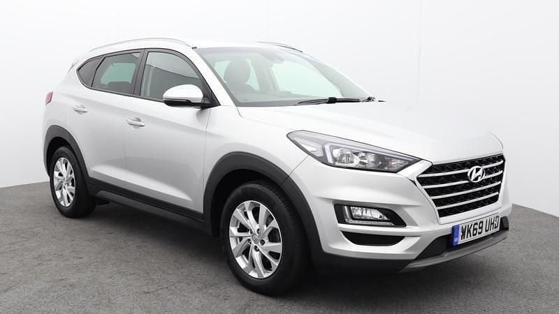 Silver Used 2019 Hyundai Tucson SE SUV | £15,499 (Good price) - Image 1/4