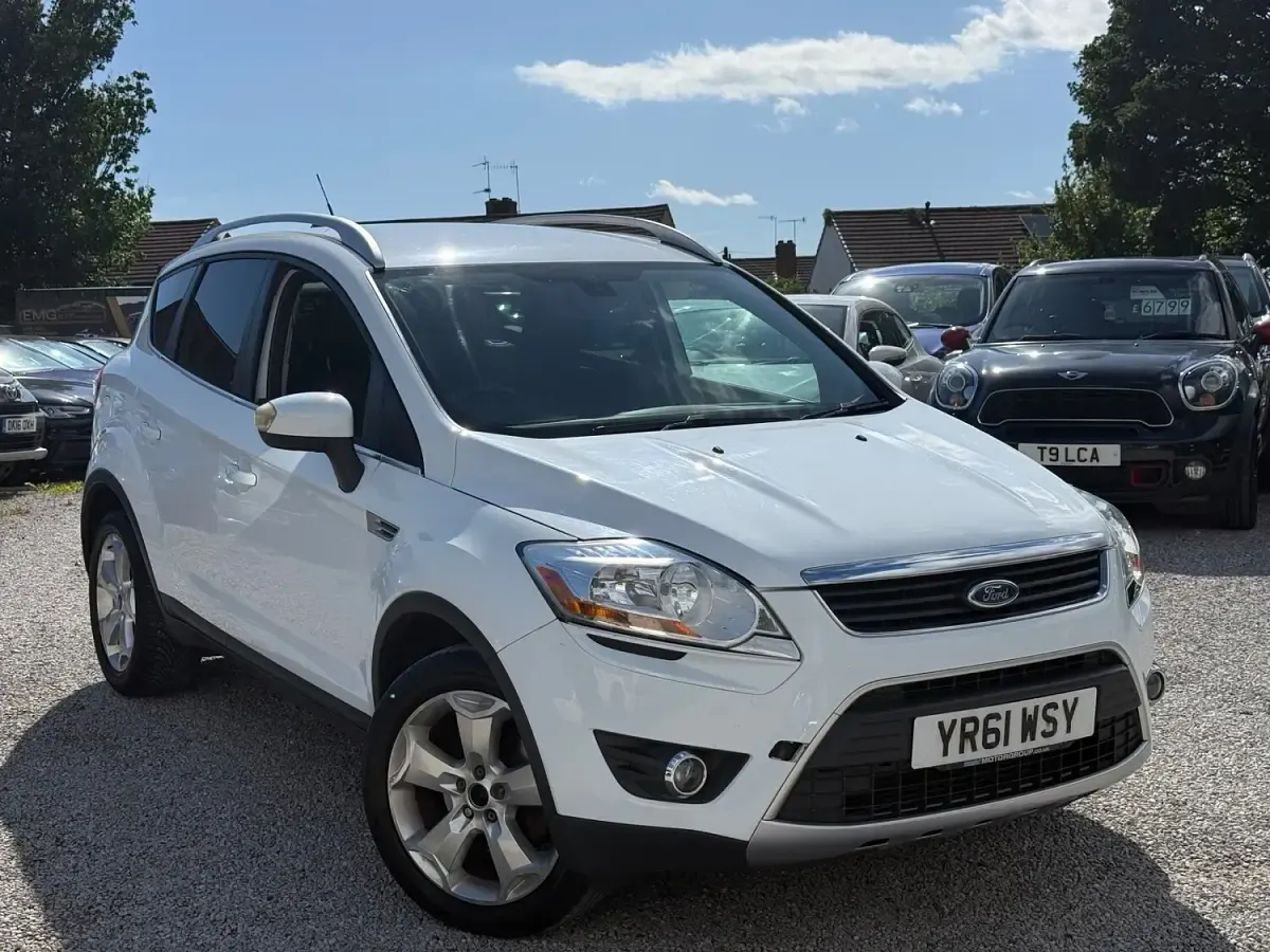 Used Ford Kuga Titanium 140 HP (102 kW) 2011 White SUV