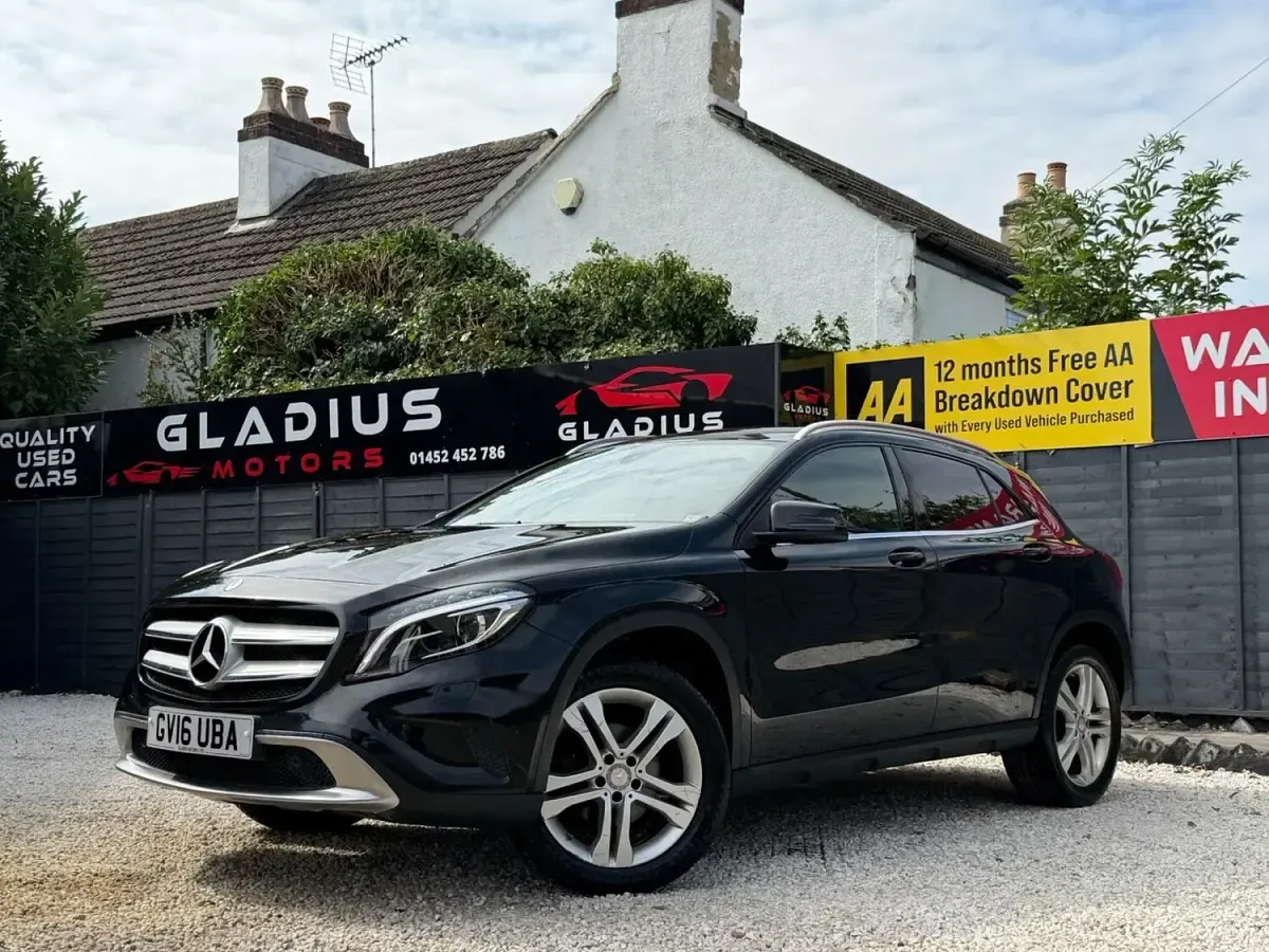 Used Mercedes GLA200 136 HP (100 kW) 2016 Black SUV