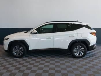 Used Hyundai Tucson SE 150 HP (110 kW) 2021 White SUV