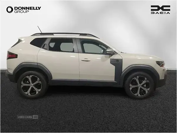 Used Dacia Duster Journey 143 HP (105 kW) 2025 Cream Hatchback