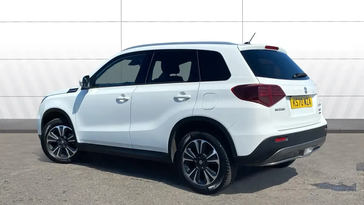 Used Suzuki Vitara SZ5 129 HP (94 kW) 2020 White SUV