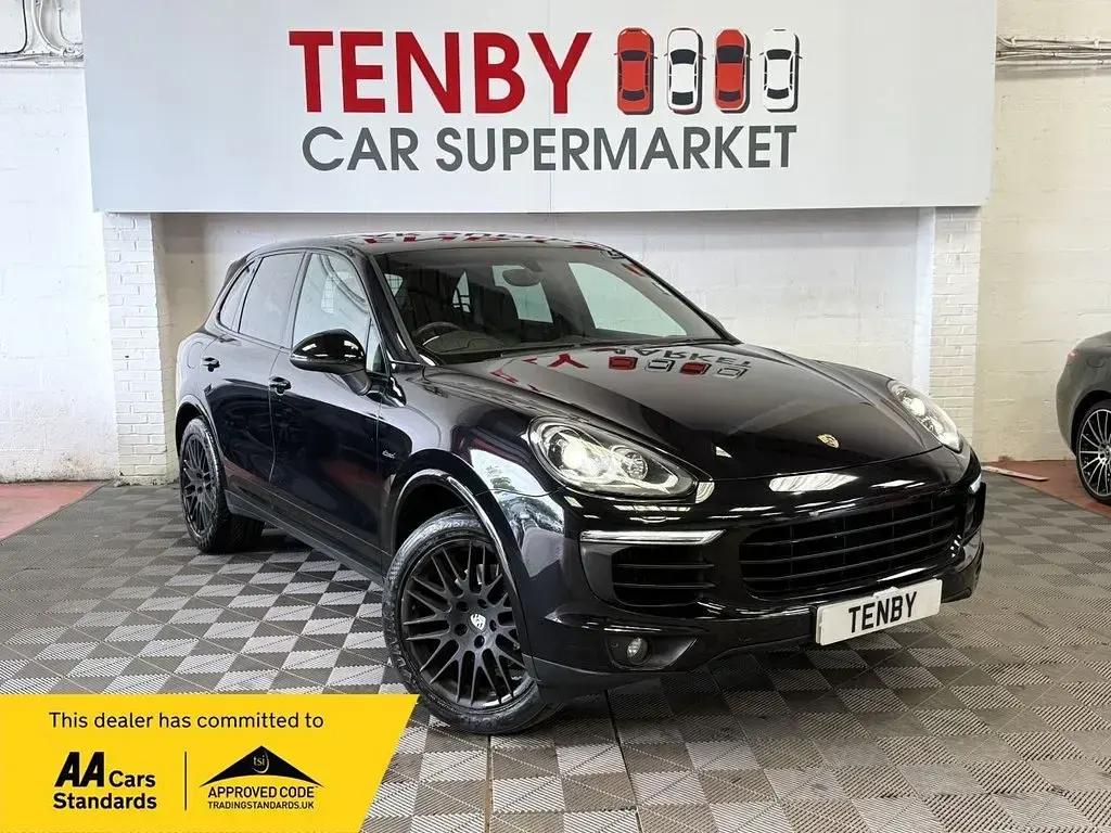 Used Porsche Cayenne Platinum Edition 262 HP (192 kW) 2017 SUV
