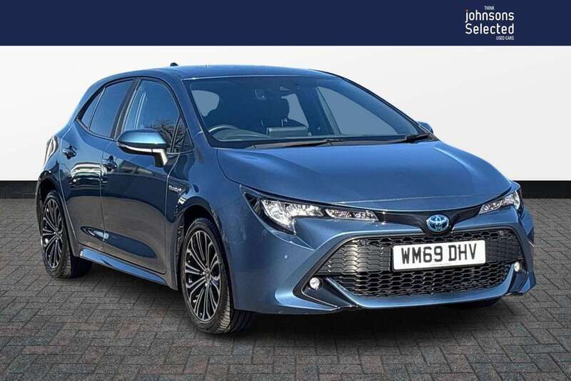Blue Used 2020 Toyota Corolla Design Hatchback | £15,799 (Good price) - Image 1/4