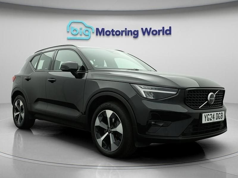 Black Used 2024 Volvo XC40 Plus SUV | £30,700 (Fair price) - Image 1/4