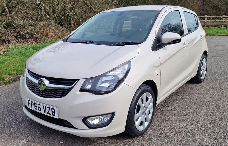Used Vauxhall Viva 2016 Brown Hatchback