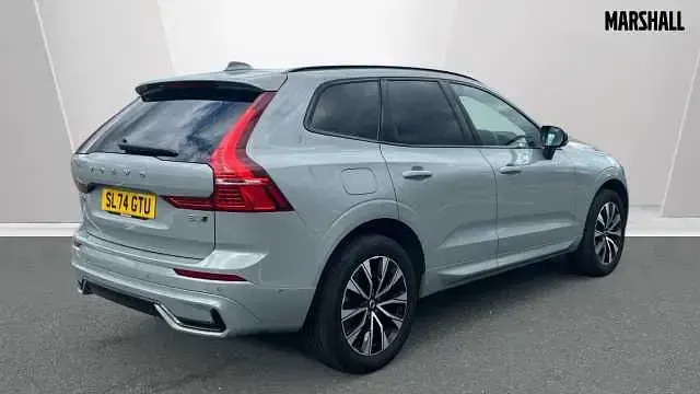 Second-hand Volvo XC60 Plus 250 CP (183 kW) 2024 Gri SUV