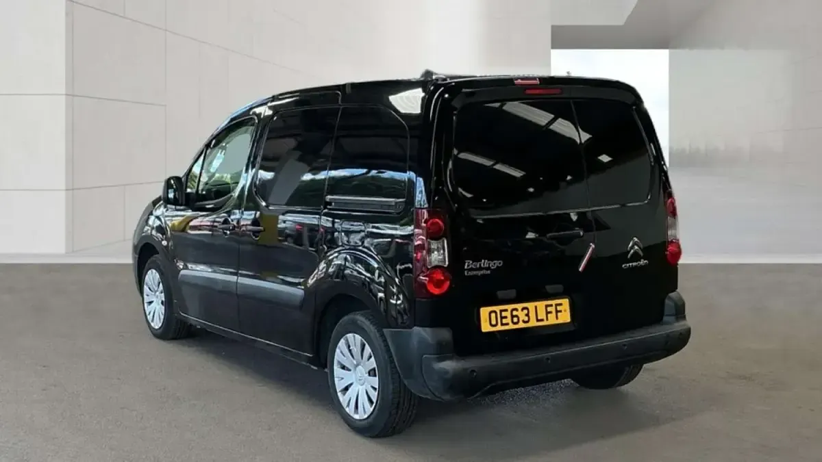 Used Citroën Berlingo 75 HP (55 kW) 2013 Black MPV