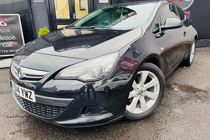 Used 2014 Vauxhall Astra GTC Sport Coupe | £3,490 (Fair price) - Image 1/1