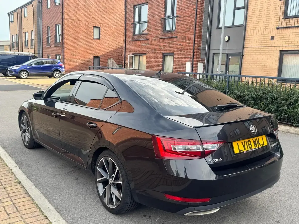 Used Skoda Superb SportLine 150 HP (110 kW) 2018 Black Hatchback