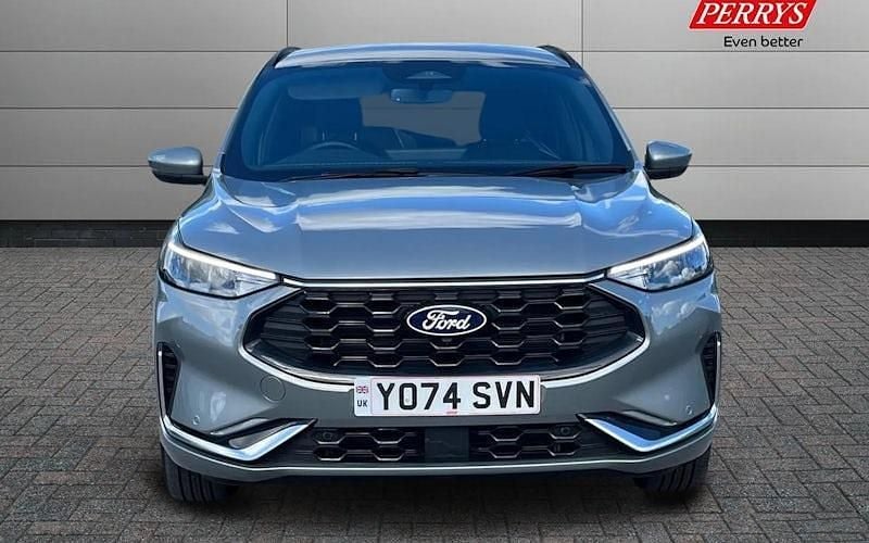 Begagnad Ford Kuga ST-Line 242 HK (177 kW) 2025 SUV