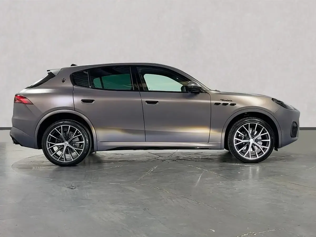 New Maserati Grecale 2026 Grey SUV